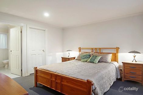 Property photo of 42 Tintaldra Drive Keilor VIC 3036