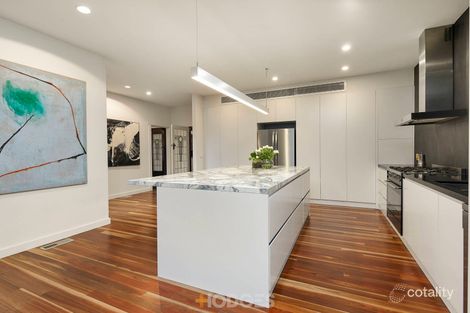 Property photo of 451 Glen Eira Road Caulfield North VIC 3161