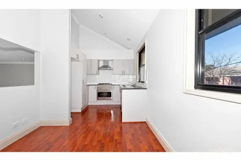 Property photo of 2/33 Bishopsgate Street Wickham NSW 2293