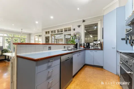 Property photo of 2 Edithvale Road Edithvale VIC 3196