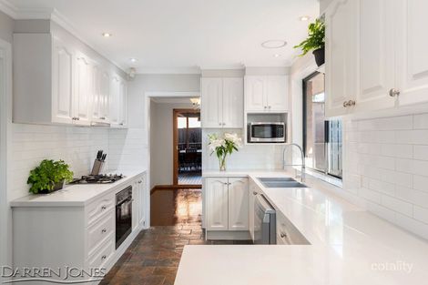 Property photo of 5 Gambia Court Greensborough VIC 3088