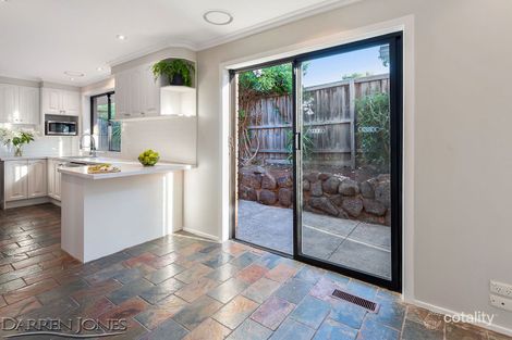 Property photo of 5 Gambia Court Greensborough VIC 3088