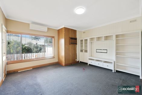 Property photo of 7 Tresswell Avenue Newborough VIC 3825