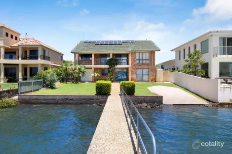 Property photo of 9 Adaluma Avenue Buddina QLD 4575