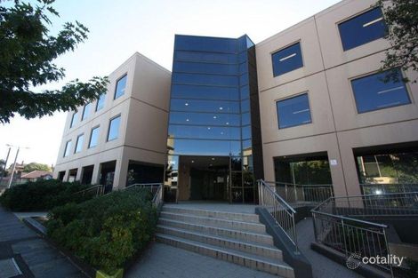 1 Railway Pde, Camberwell, VIC 3124