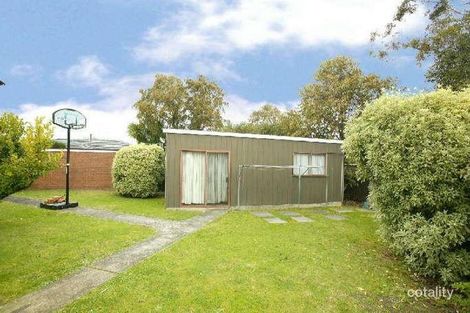 Property photo of 18 Monterey Crescent Donvale VIC 3111