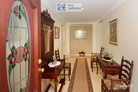 Property photo of 8 Owl Close Broadwater WA 6280
