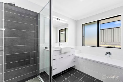 Property photo of 43 Windjammer Circuit River Heads QLD 4655