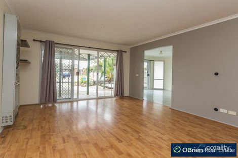 Property photo of 54 Rachel Drive Cranbourne North VIC 3977