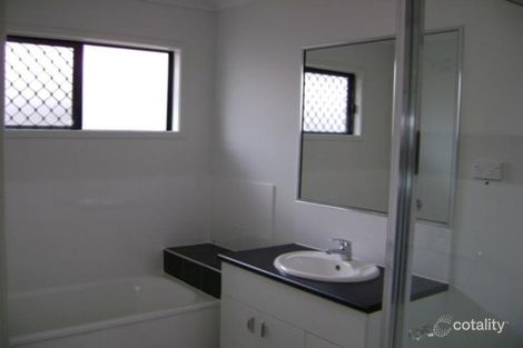 Property photo of 10 Ripon Court Mount Low QLD 4818