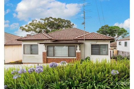 18 Urunga Pde, Wollongong, NSW 2500