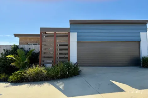 Property photo of 17/1 Links Court Urraween QLD 4655