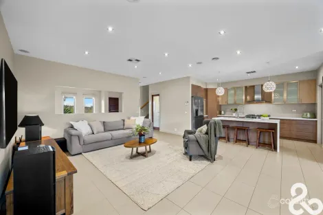 Property photo of 25 Cottage Boulevard Epping VIC 3076