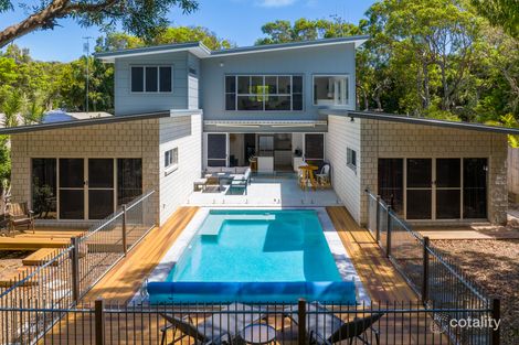 15 Orania Rd, Rainbow Beach, QLD 4581