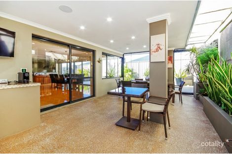 Property photo of 18 Bathurst Gardens Darch WA 6065