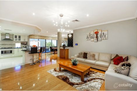 Property photo of 18 Bathurst Gardens Darch WA 6065