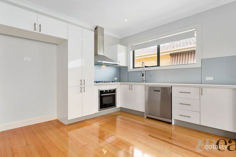 Property photo of 1/17 Tullius Avenue Oakleigh East VIC 3166