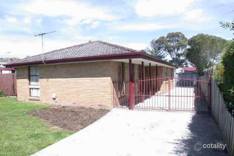 5 Virginia St, Cranbourne, VIC 3977