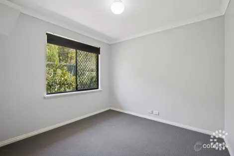 Property photo of 1/184 Bartram Road Atwell WA 6164