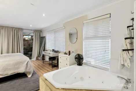 Property photo of 2 Merlot Court The Vines WA 6069