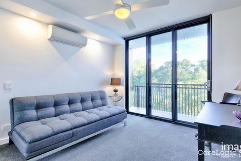 Property photo of 303/16 Priory Street Indooroopilly QLD 4068