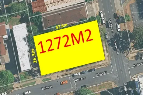 10 GARDEN ST, SOUTHPORT, QLD 4215