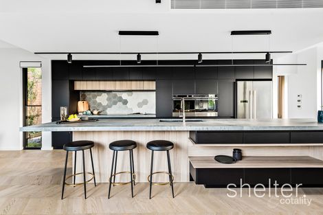 Property photo of 2 Orchard Crescent Mont Albert North VIC 3129