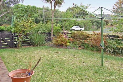 Property photo of 2/17 Kurrawa Avenue Point Clare NSW 2250