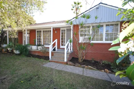 Property photo of 10 Brinawa Street Mona Vale NSW 2103