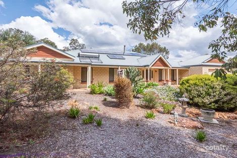 390 Cook St, Mount Helena, WA 6082