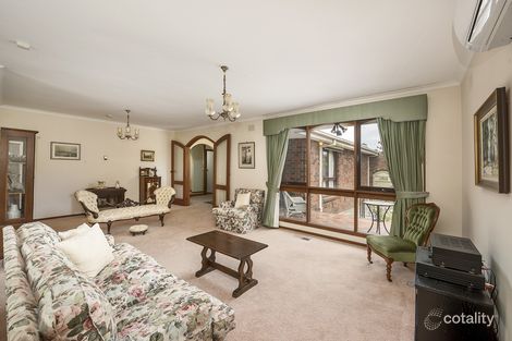 Property photo of 10 Cottswold Rise Templestowe VIC 3106