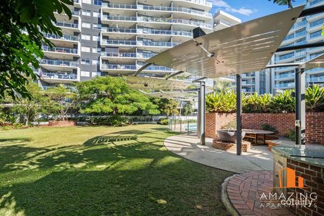 Property photo of 11 Pidgeon Close West End QLD 4101