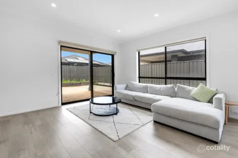 Property photo of 18 Stephmarie Road Angle Vale SA 5117