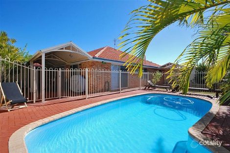 Property photo of 16 Regina Loop Currambine WA 6028