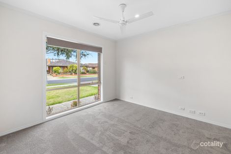 Property photo of 1/30 Powell Drive Hoppers Crossing VIC 3029