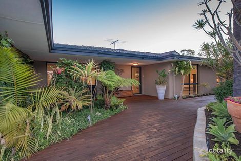 Property photo of 5 Gardinia Place Mullaloo WA 6027