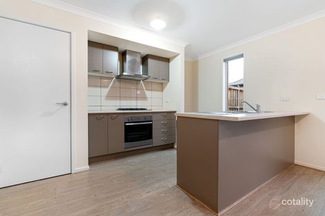 Property photo of 10 Honeybrook Lane Clyde VIC 3978