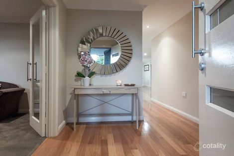 Property photo of 5 Gardinia Place Mullaloo WA 6027