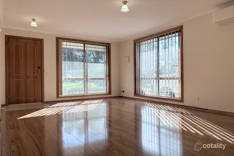 Property photo of 3/3 Gumleaf Place Drouin VIC 3818