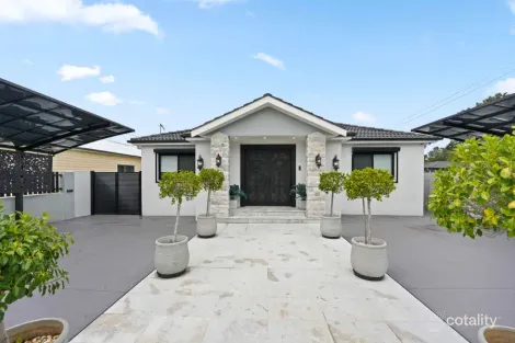 13 Robertson St, Merrylands, NSW 2160