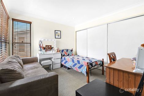 Property photo of 8/29 Proud Street Labrador QLD 4215