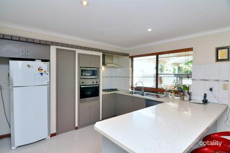 Property photo of 18 Rosehill Crescent Willetton WA 6155