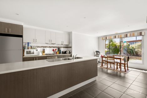 Property photo of 5 Rivendale Crescent Drouin VIC 3818