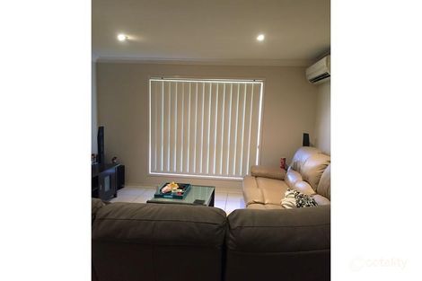 Property photo of 2/4 Carallia Court Ormeau QLD 4208