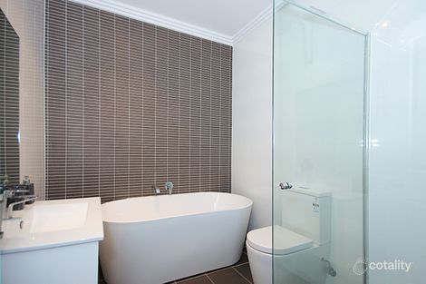 Property photo of 25 Eileen Street Picnic Point NSW 2213