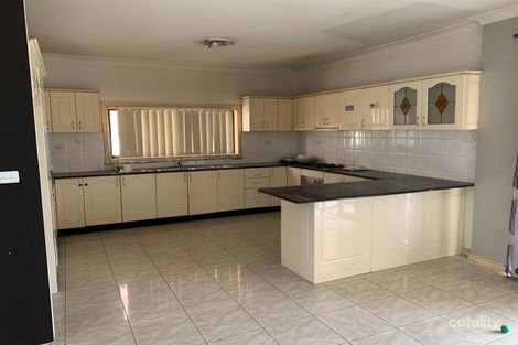 4 Lackey St, South Granville, NSW 2142