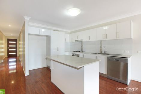 Property photo of 2/162 Shearwater Drive Lake Heights NSW 2502