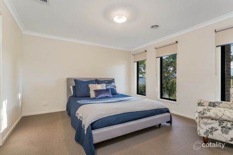 Property photo of 3 Crystall Place Armstrong Creek VIC 3217