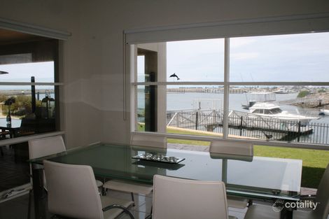 Property photo of 42 Marina Drive Port Vincent SA 5581