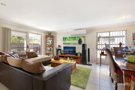 Property photo of 11 Cardena Drive Augustine Heights QLD 4300